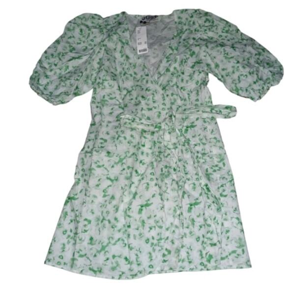 NWT JUST FEMALE Urban Outfitters Ditsy Floral Dress in Green Size XL - Picture 3 of 6